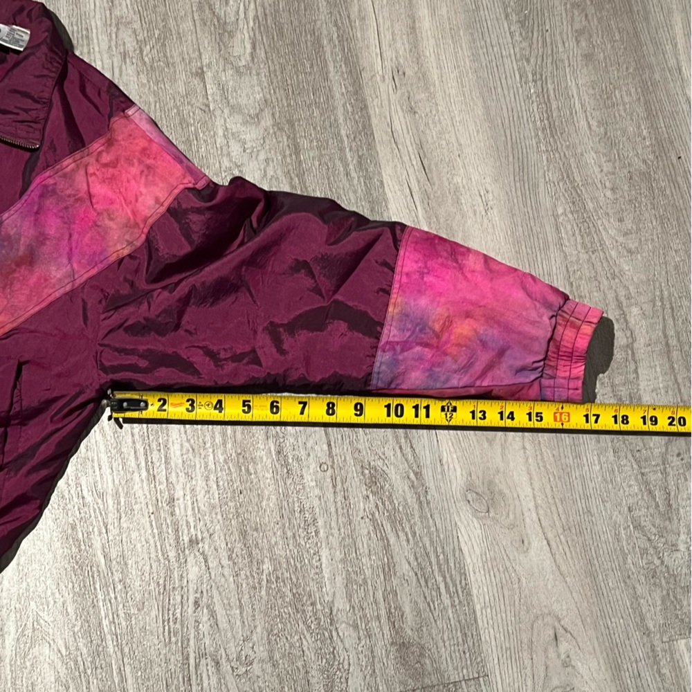 Vintage Beyond Performance metallic maroon windbreaker - Picture 15 of 17
